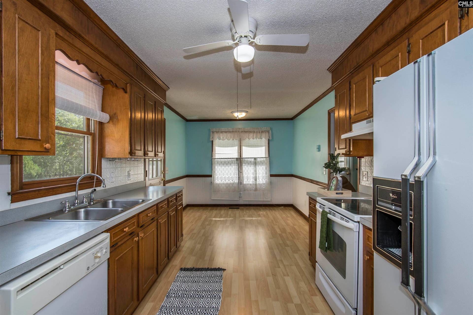 1938 Leander Drive, West Columbia, SC 29172