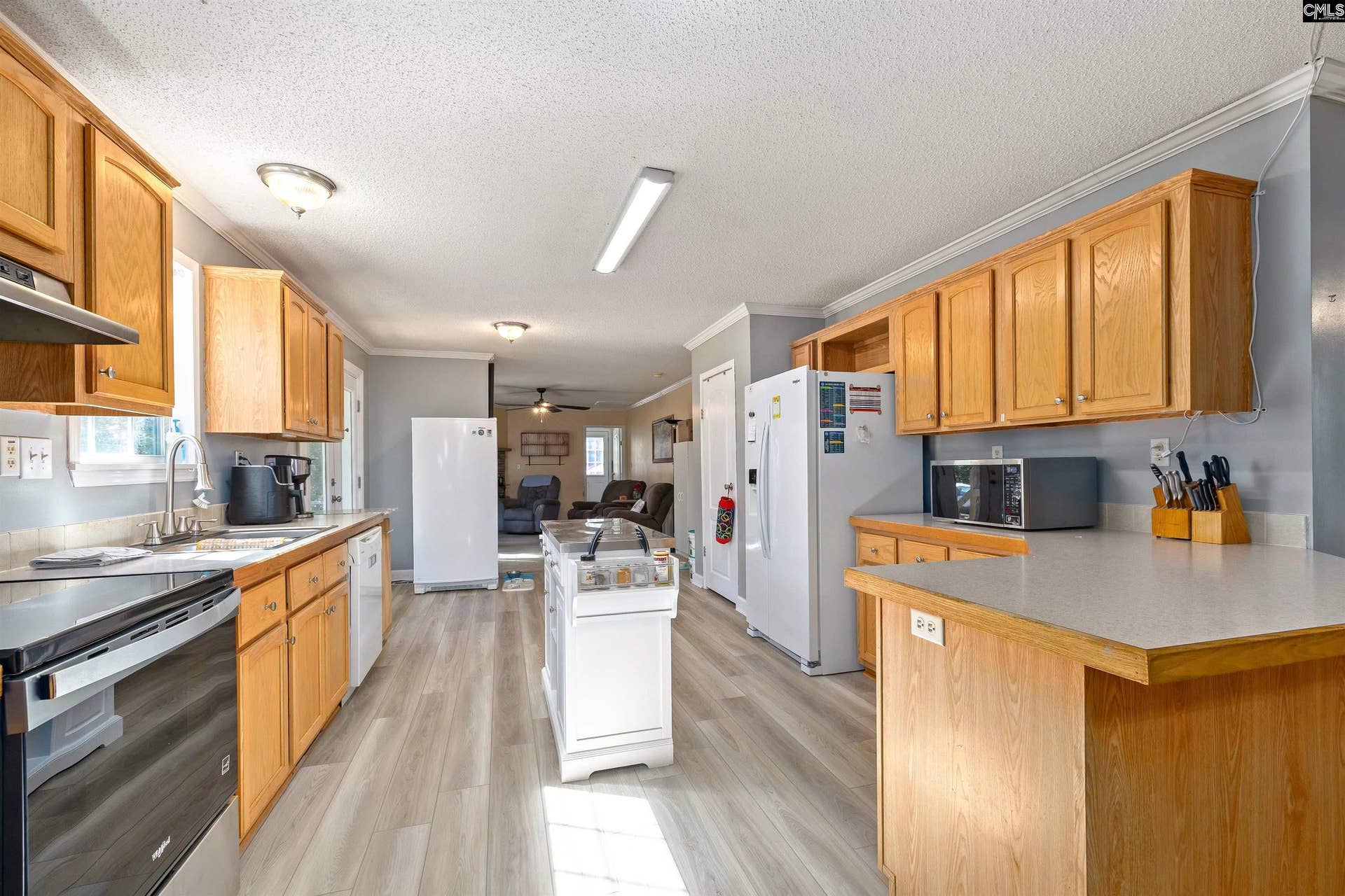 317 Friendship Road, Camden, SC 29020