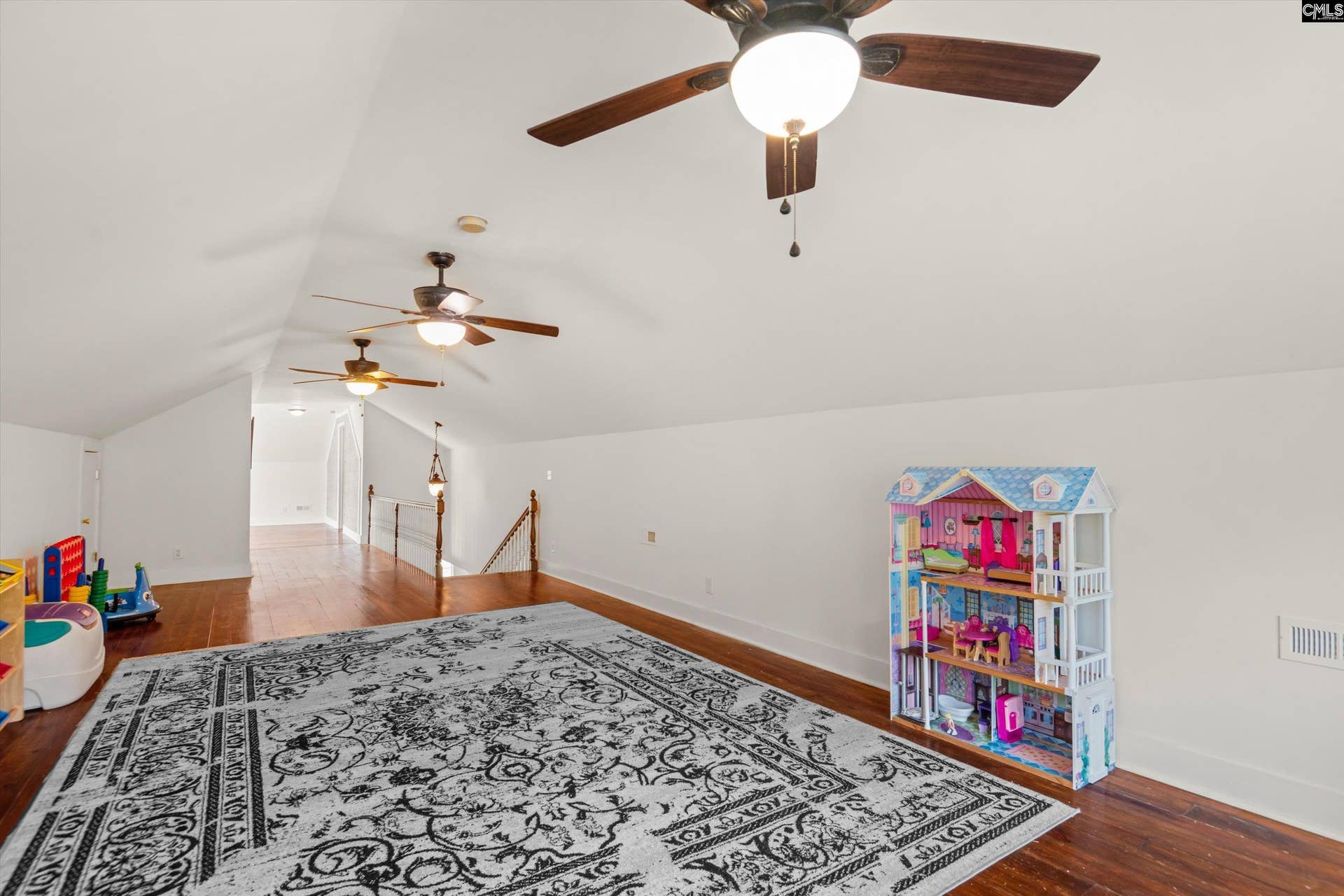 1366 Old Golf Course Road, Batesburg, SC 29006