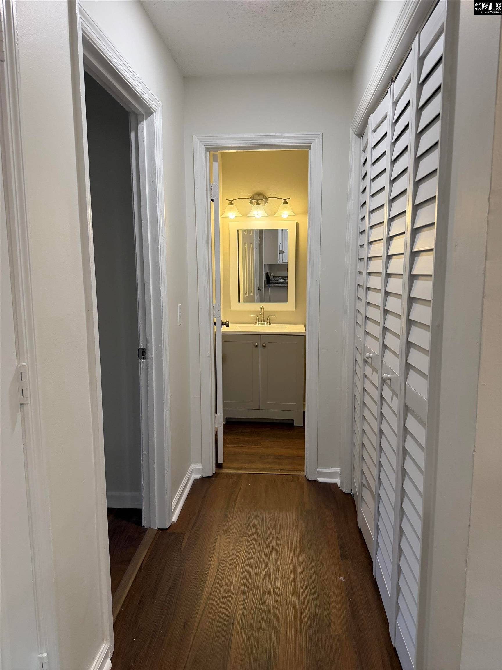 6 Cresecent Lane, Columbia, SC 29212