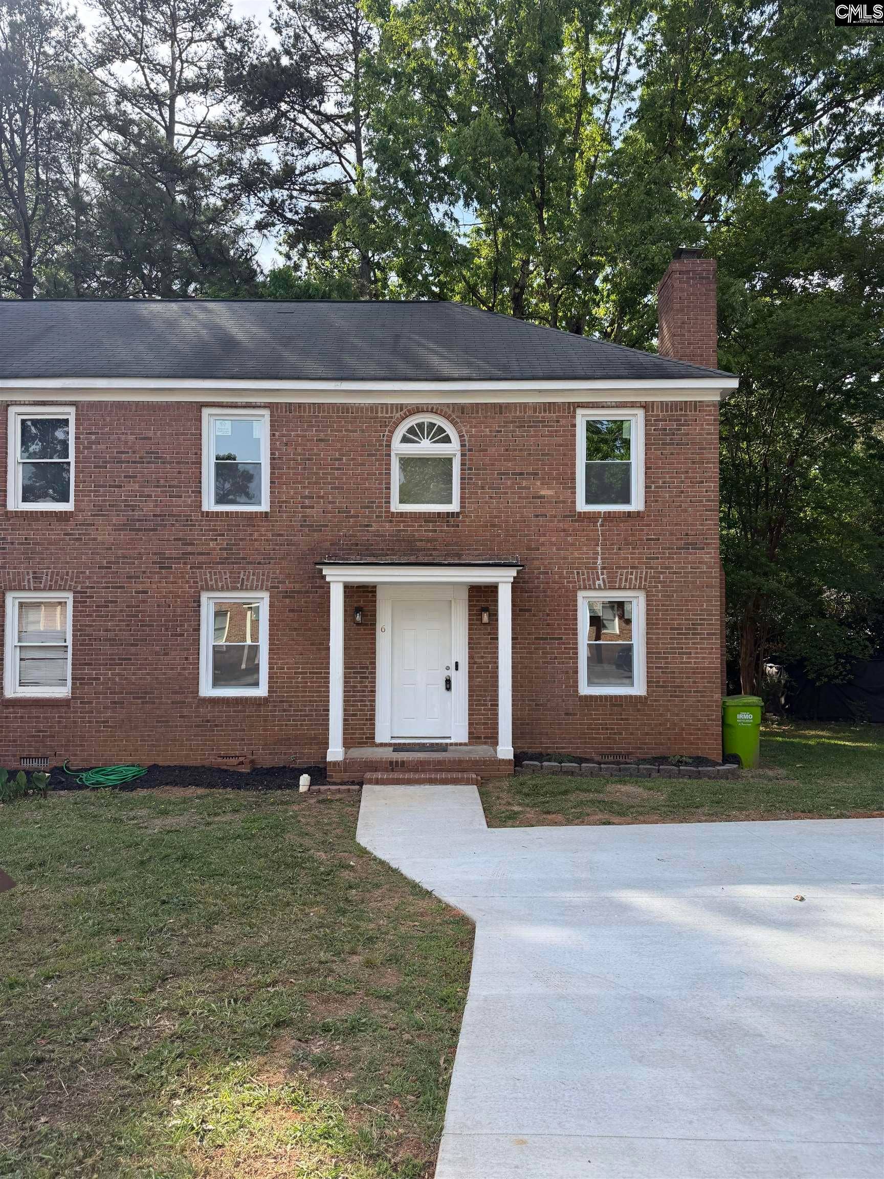 6 Cresecent Lane, Columbia, SC 29212