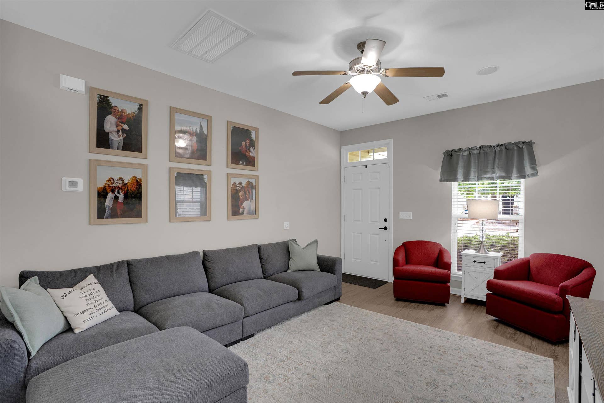 211 Chestnut Oak Lane, West Columbia, SC 29169