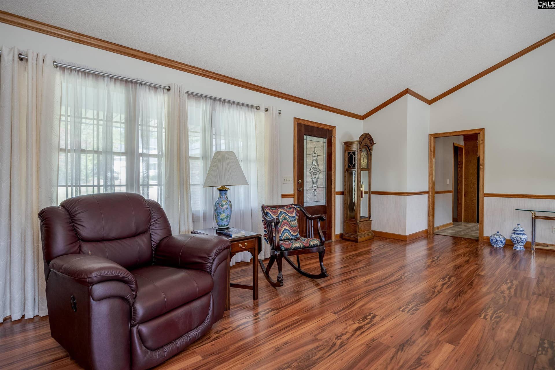 217 Tamwood Circle, Cayce, SC 29033
