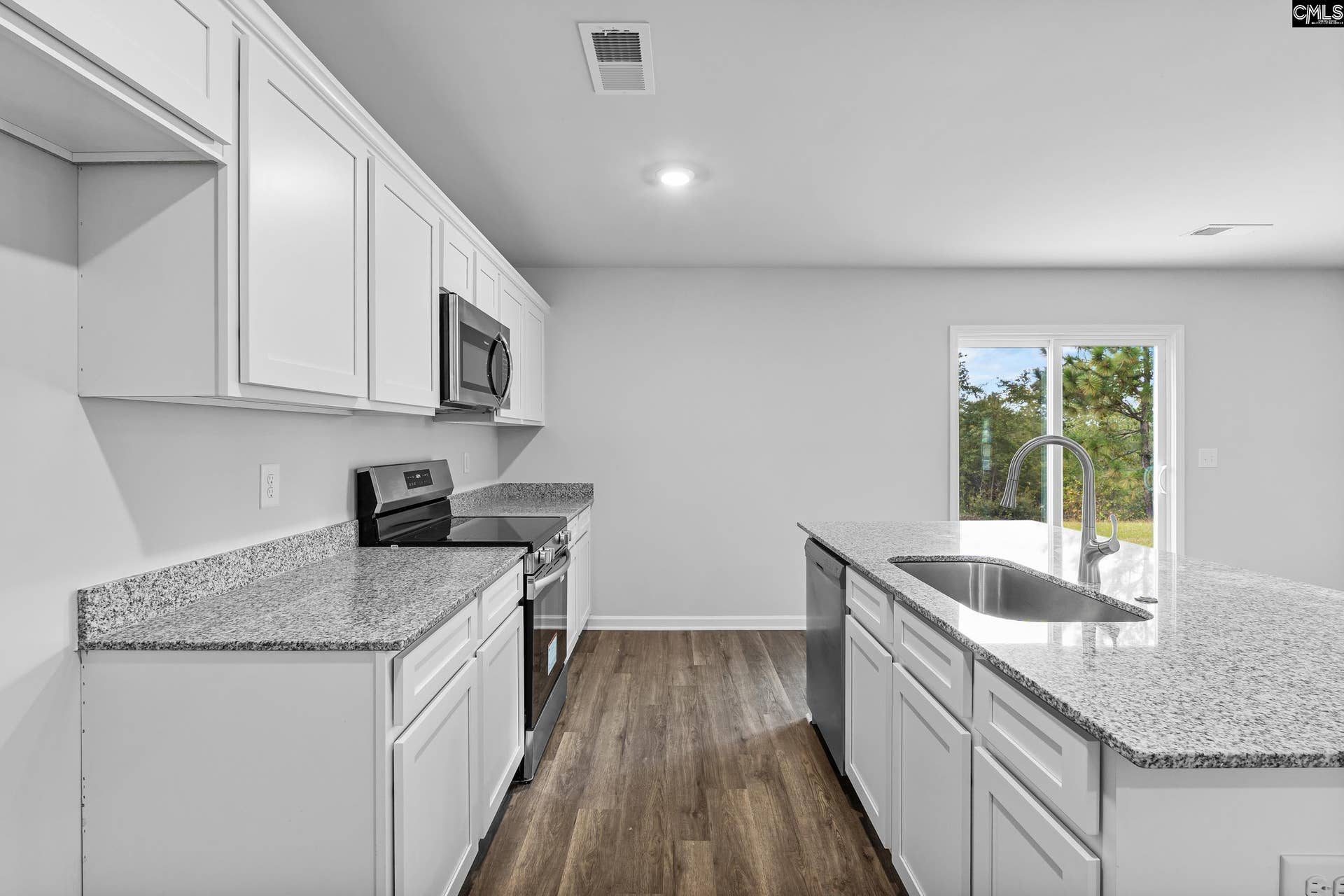 204 Governor Heyward Road, Eastover, SC 29044