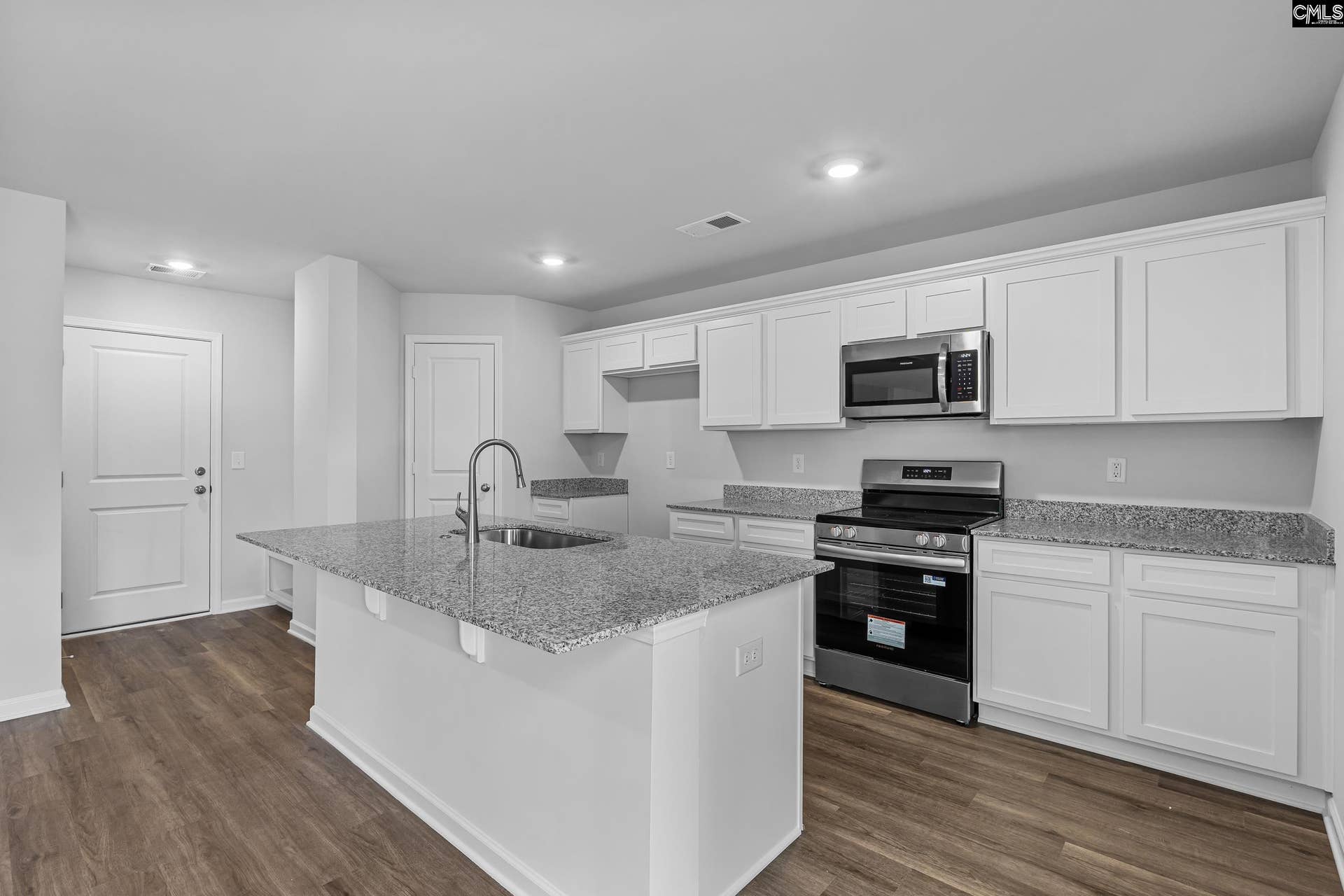 204 Governor Heyward Road, Eastover, SC 29044