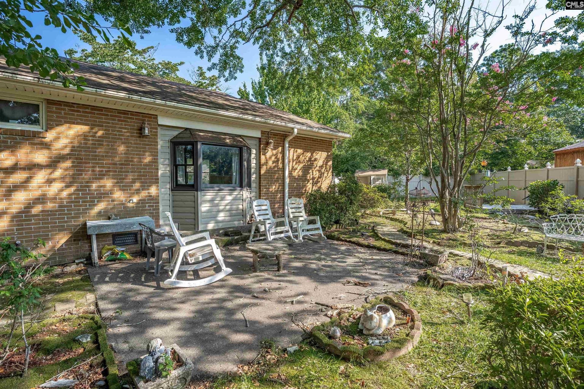 120 Harwood Drive, Hopkins, SC 29061