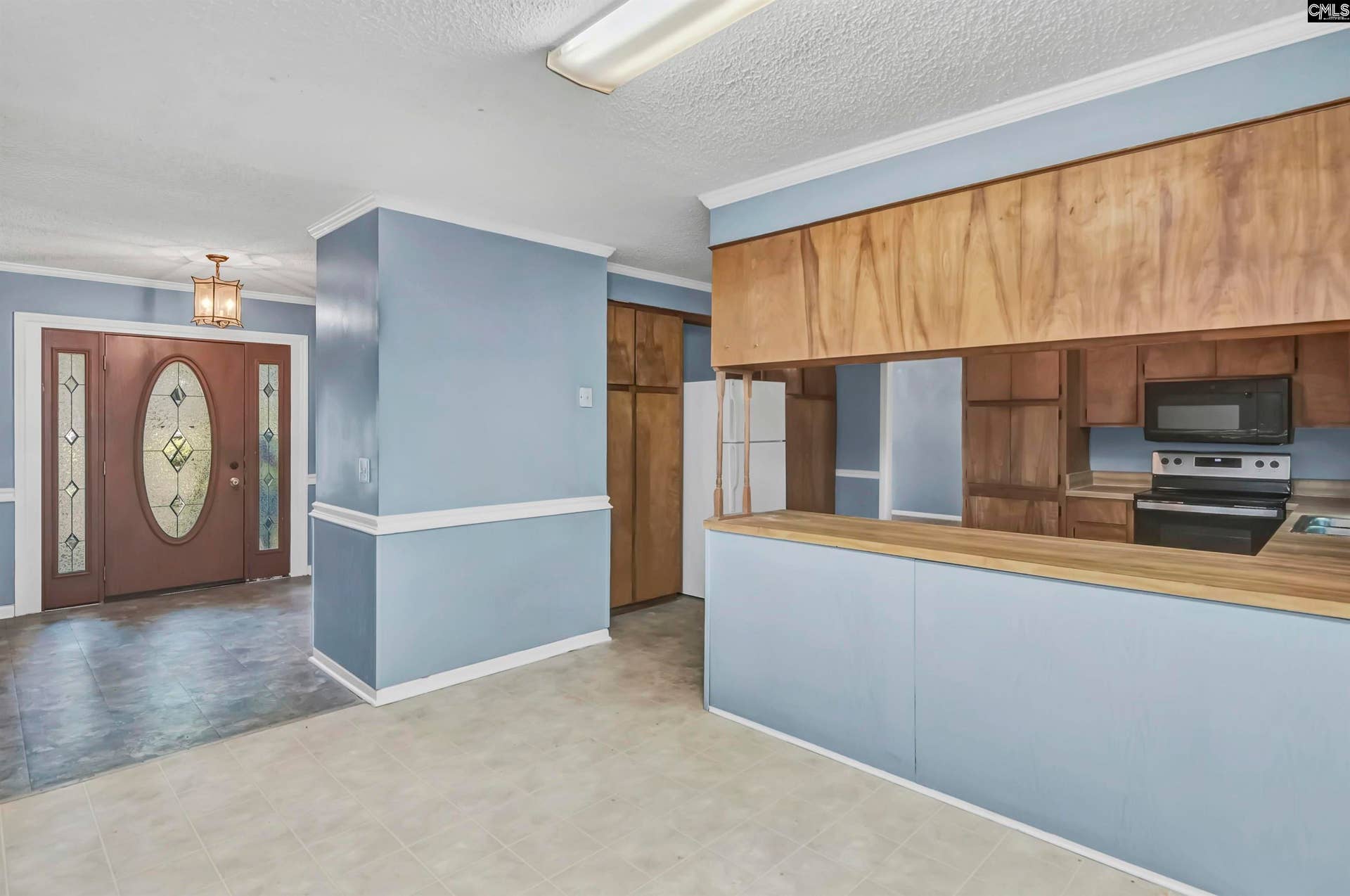 150 Cokesdale, Columbia, SC 29212
