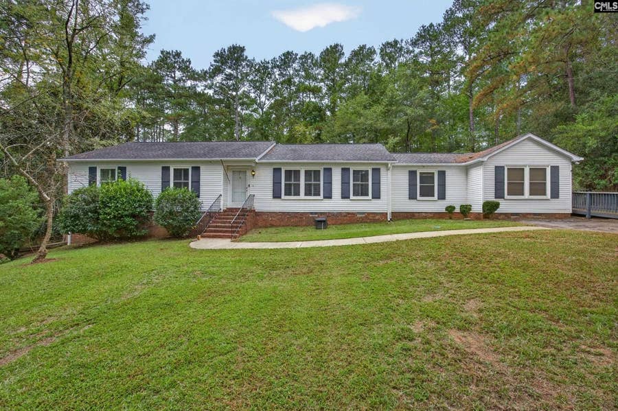 Property photo for 208 Carlisle Court, Winnsboro, SC