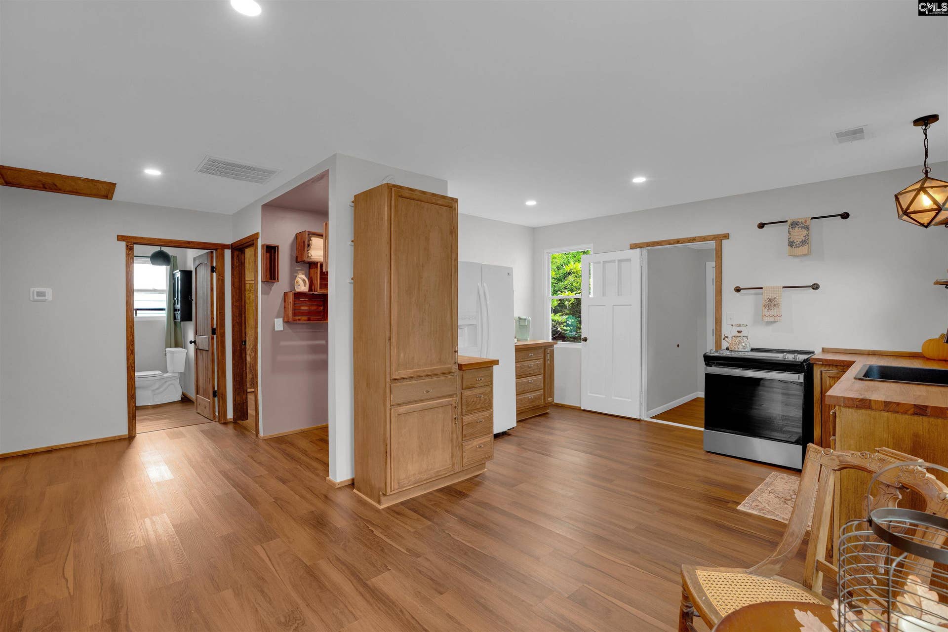 315 Denham Avenue, West Columbia, SC 29169-5127
