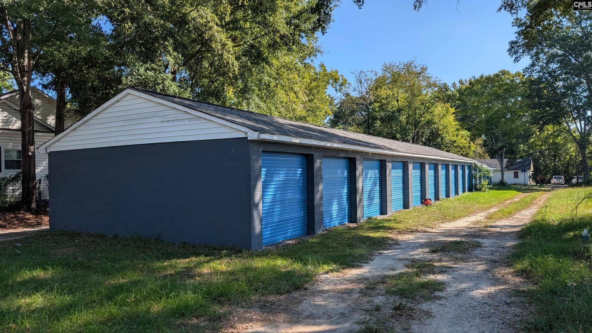 900 Fair Street, Camden, SC 29020-0000