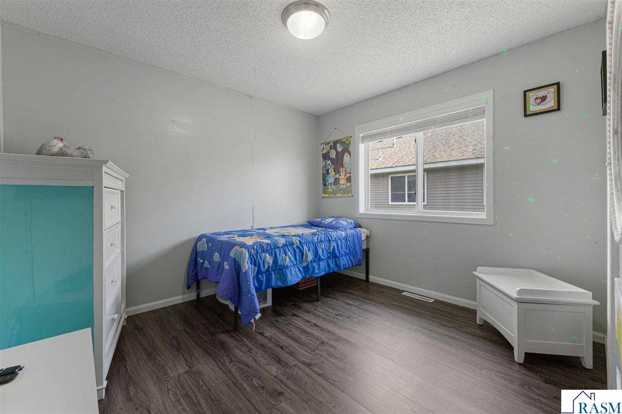 136 Tanager Path, Mankato, MN 56001