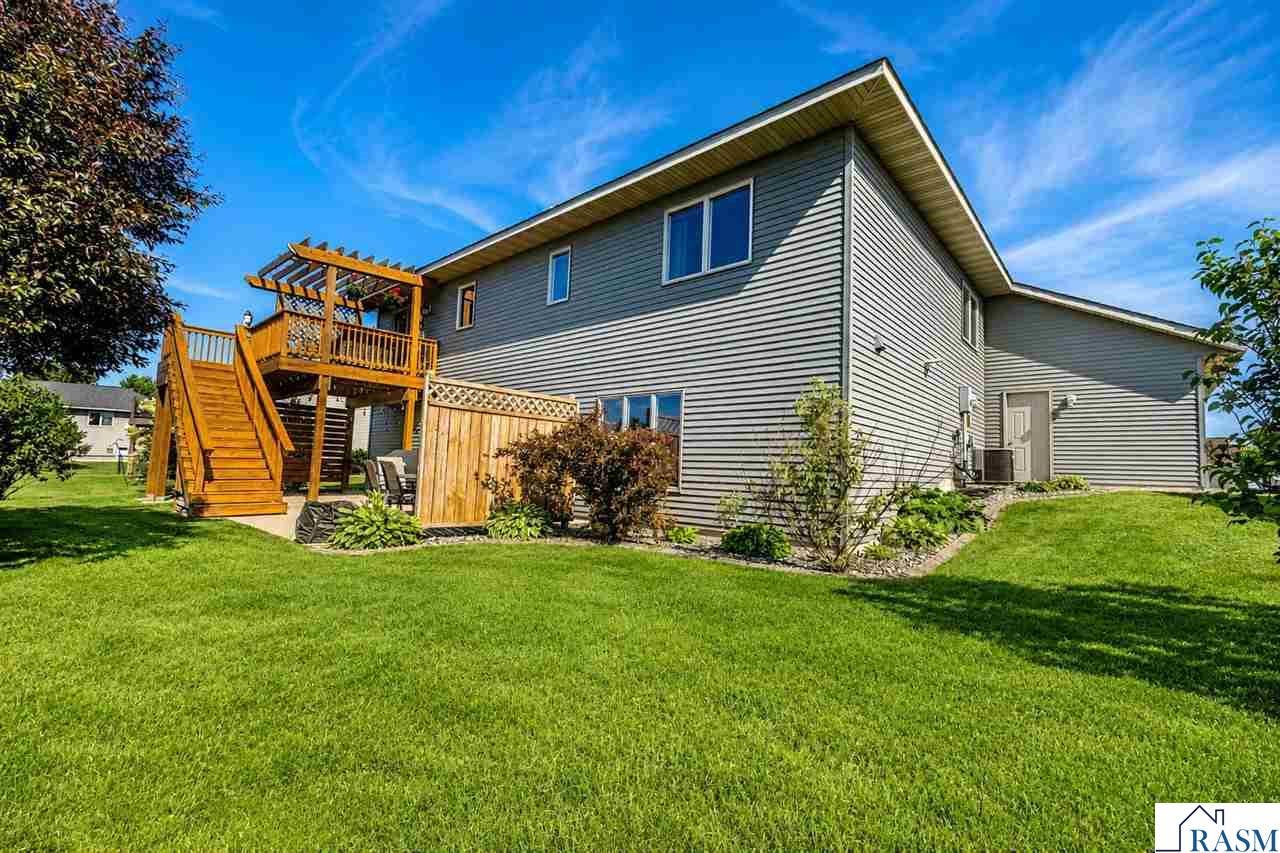 1324 Augusta Drive, Mankato, MN 56001