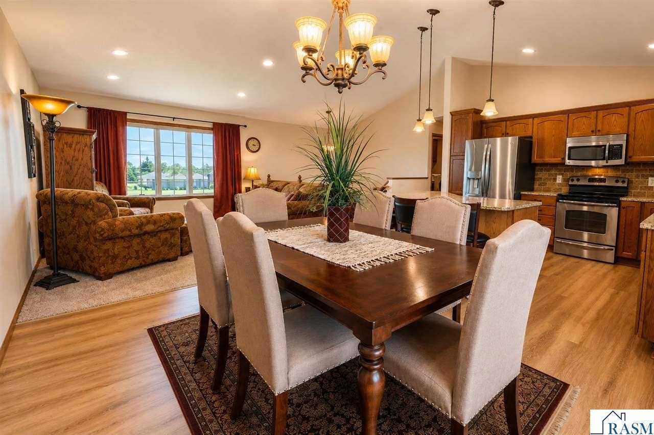 1324 Augusta Drive, Mankato, MN 56001