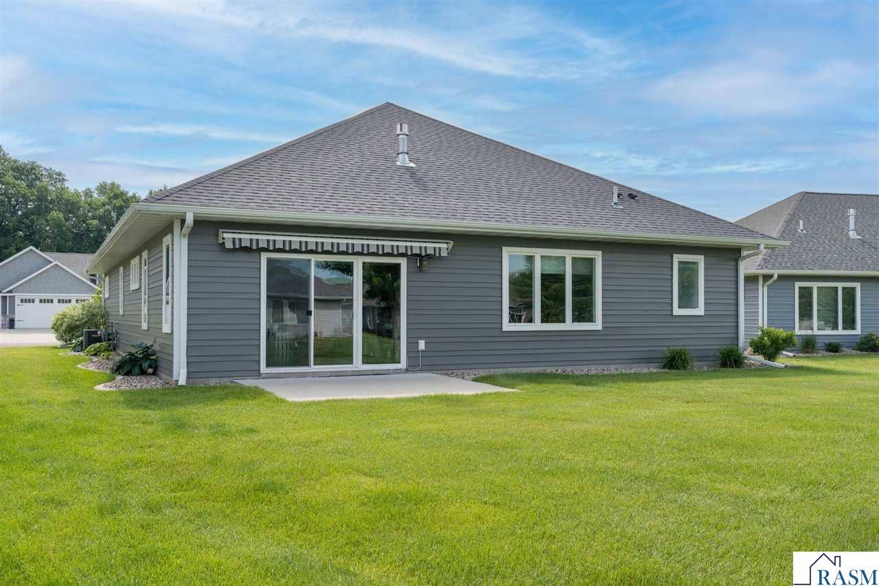 305 Dancing Waters Circle, Mankato, MN 56001