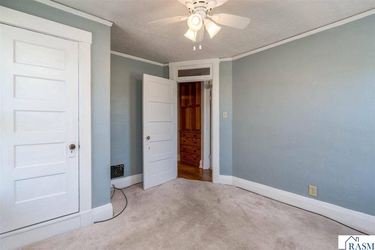 707 N 4th Street, Mankato, MN 56001