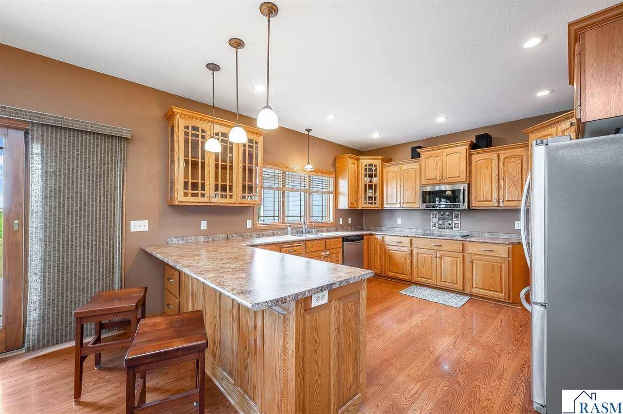 14371 County Road 114, Hanska, MN 56041