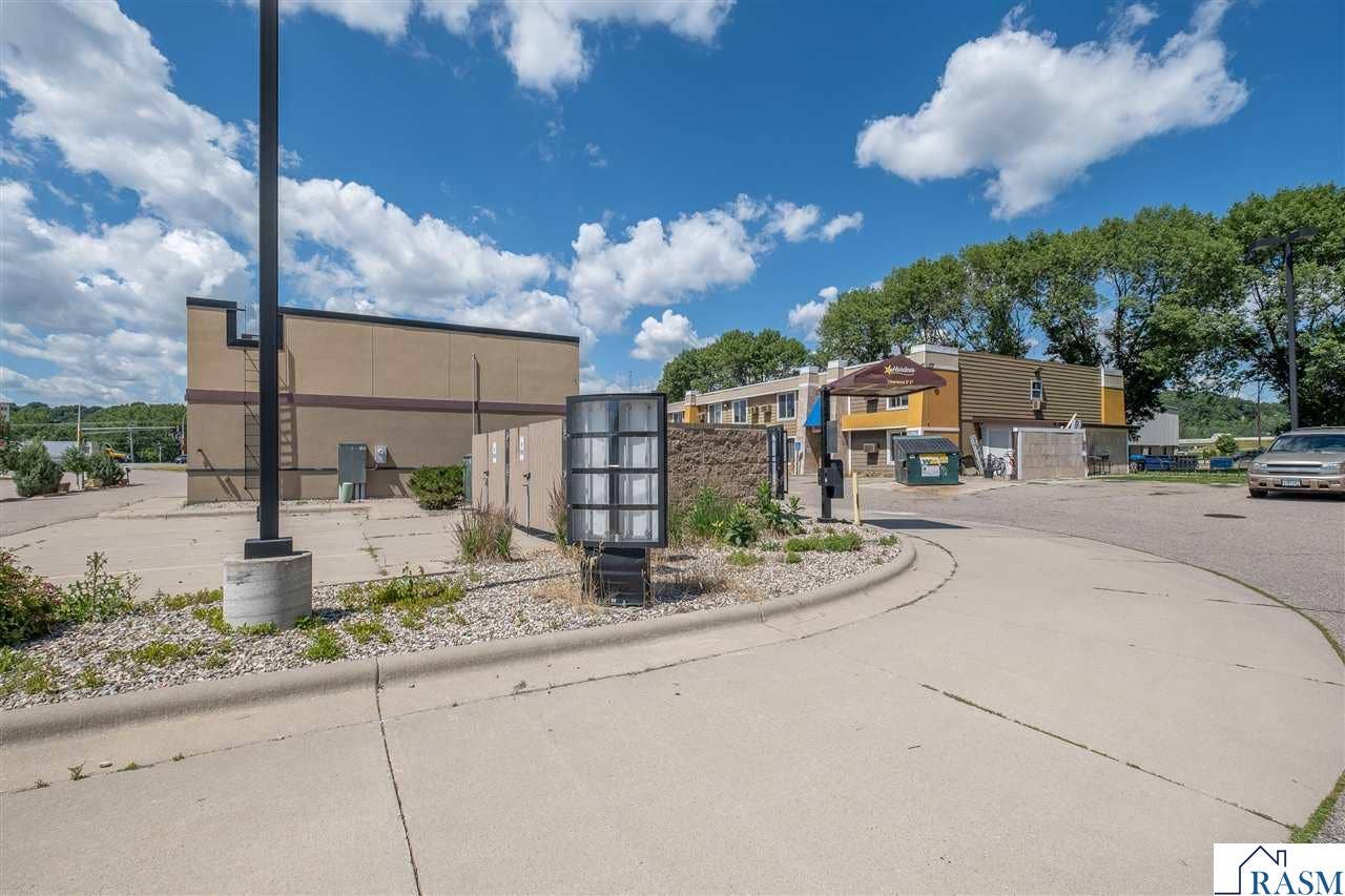 101 W Lind Court, Mankato, MN 56001