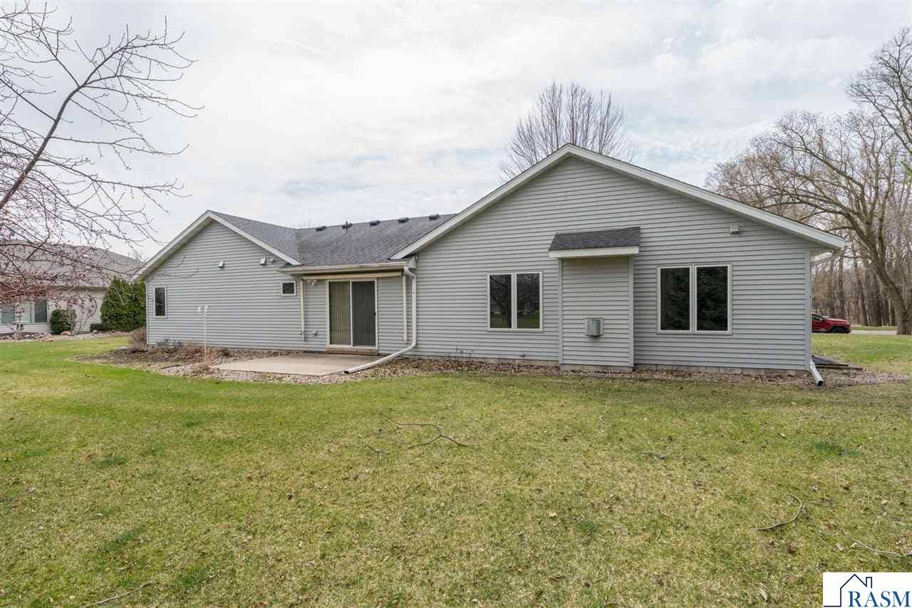 100 Crystal Lane, Mankato, MN 56001