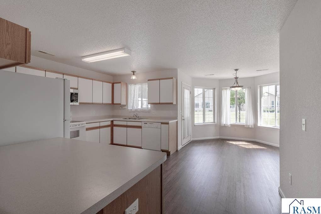 108 Gull Path, Mankato, MN 56001