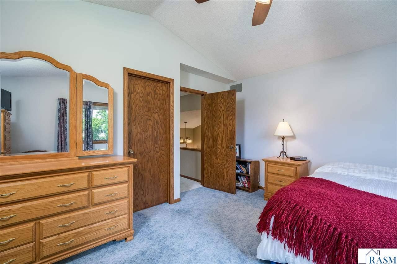 80 Canterbury Court, Mankato, MN 56001
