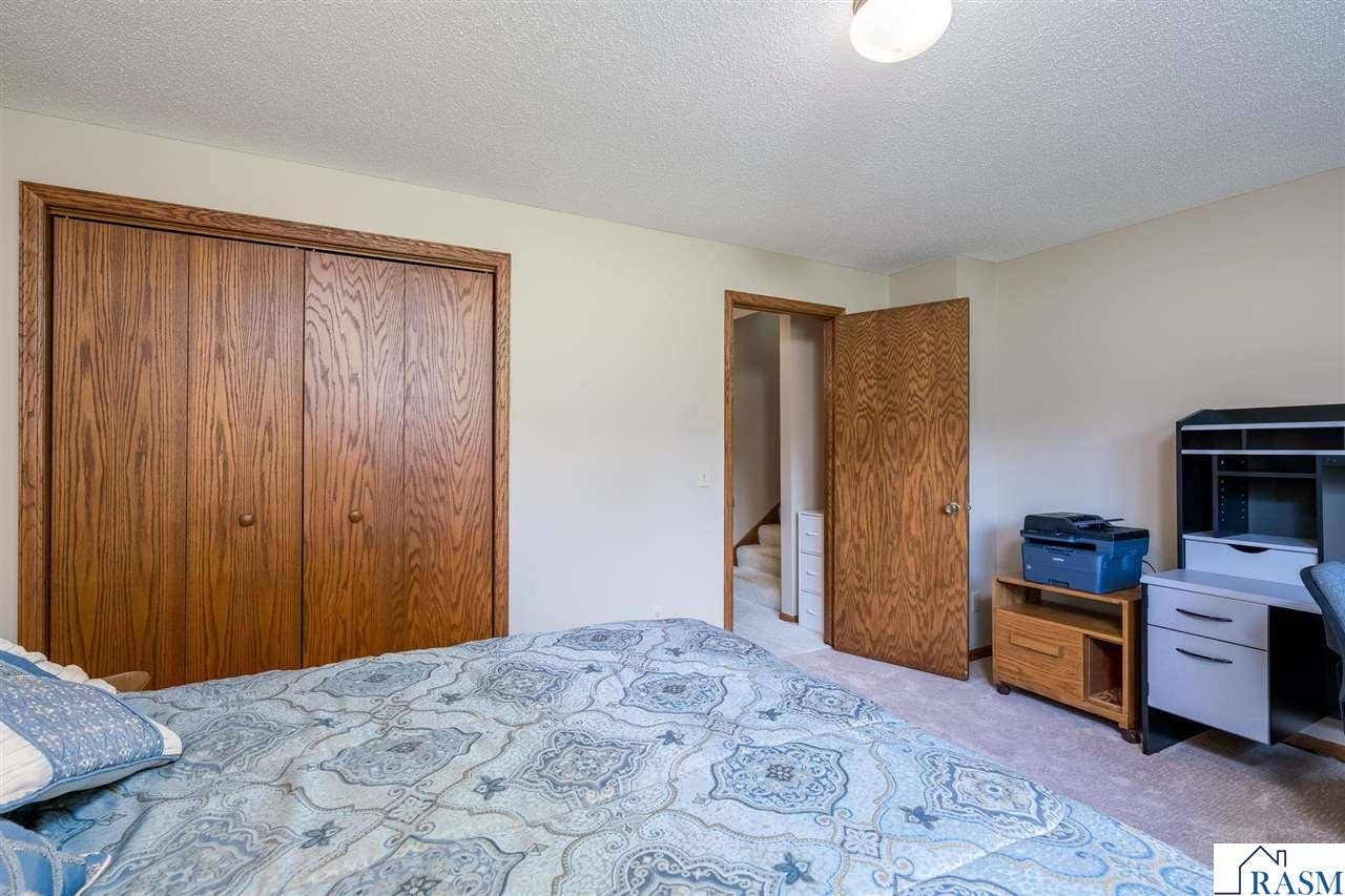 80 Canterbury Court, Mankato, MN 56001