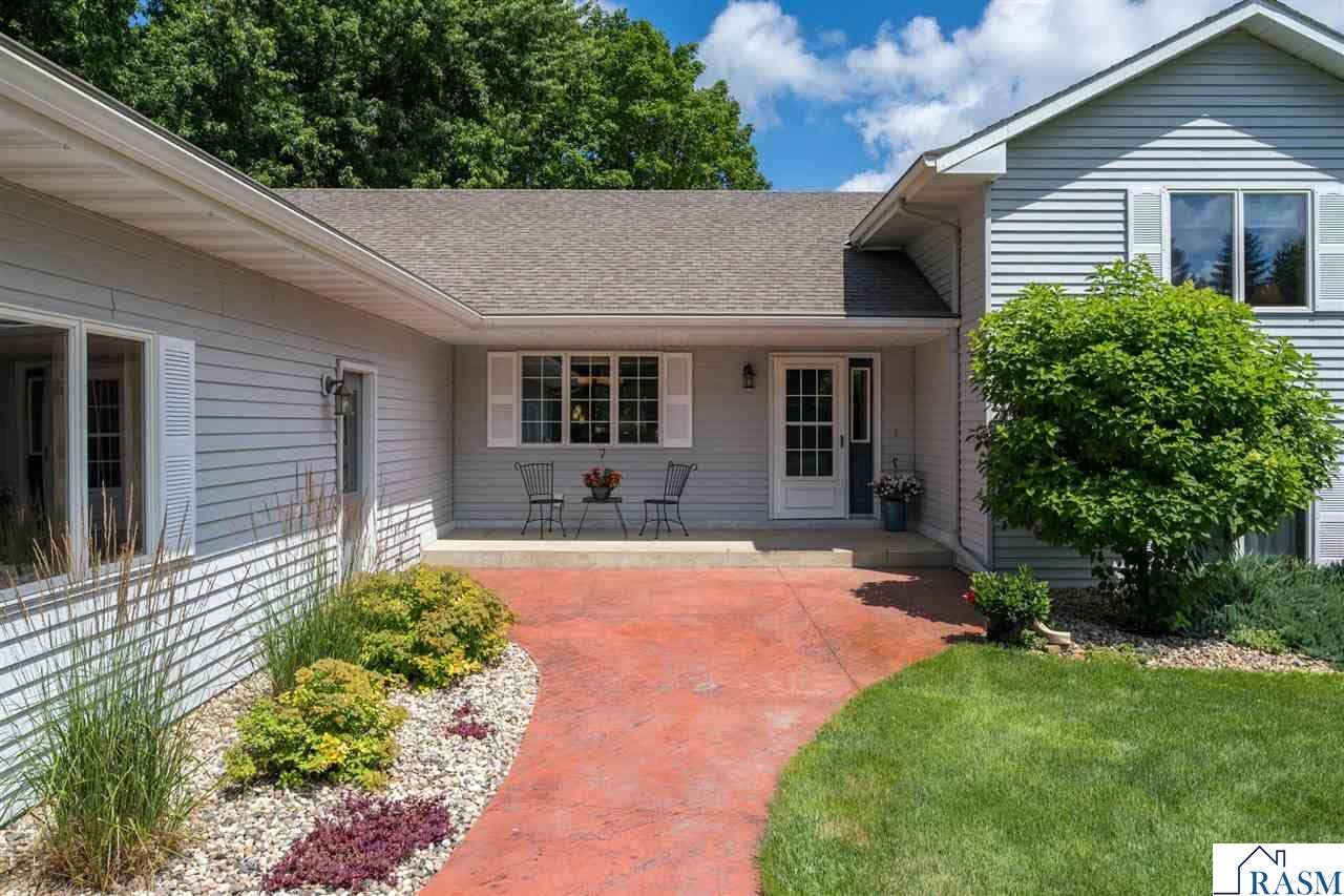 80 Canterbury Court, Mankato, MN 56001