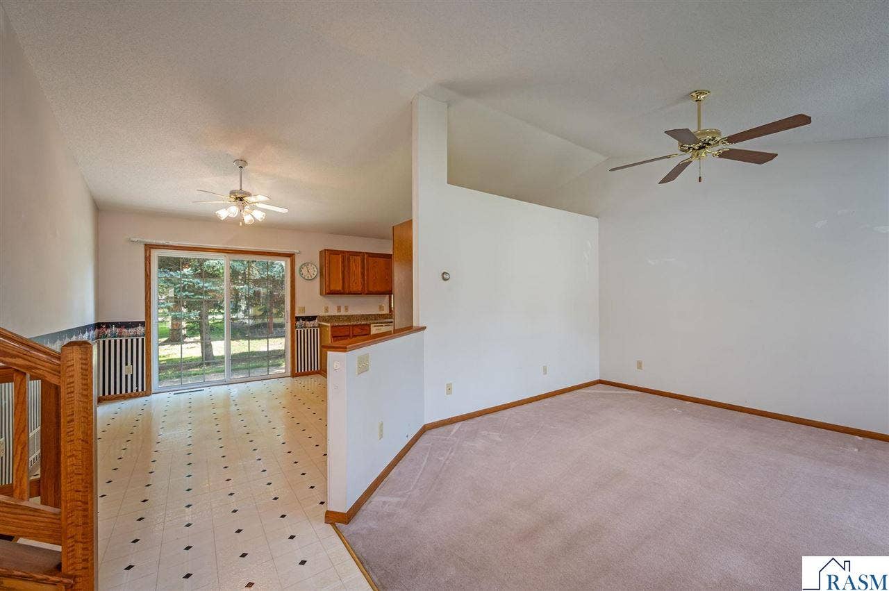 19 La Mar Court, North Mankato, MN 56003
