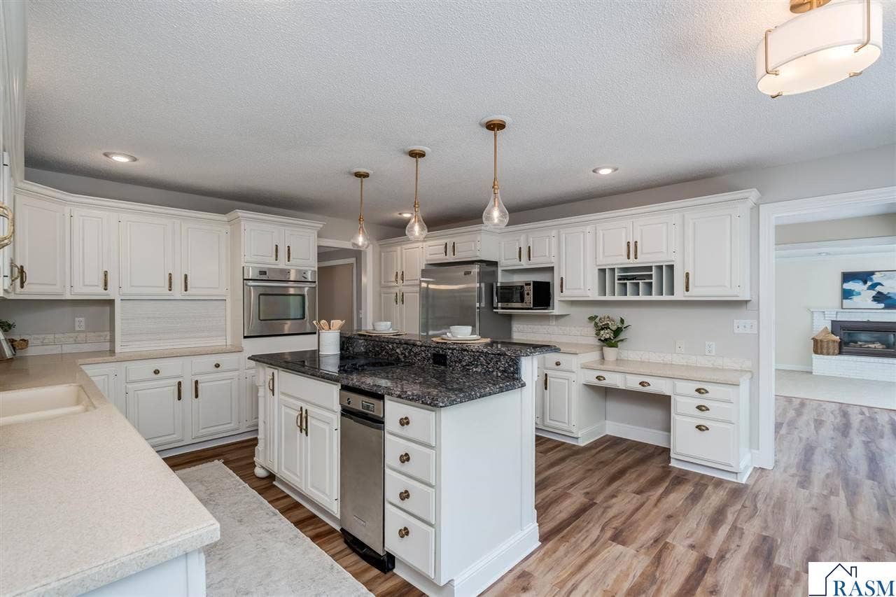 75 Telemark Drive, Mankato, MN 56001