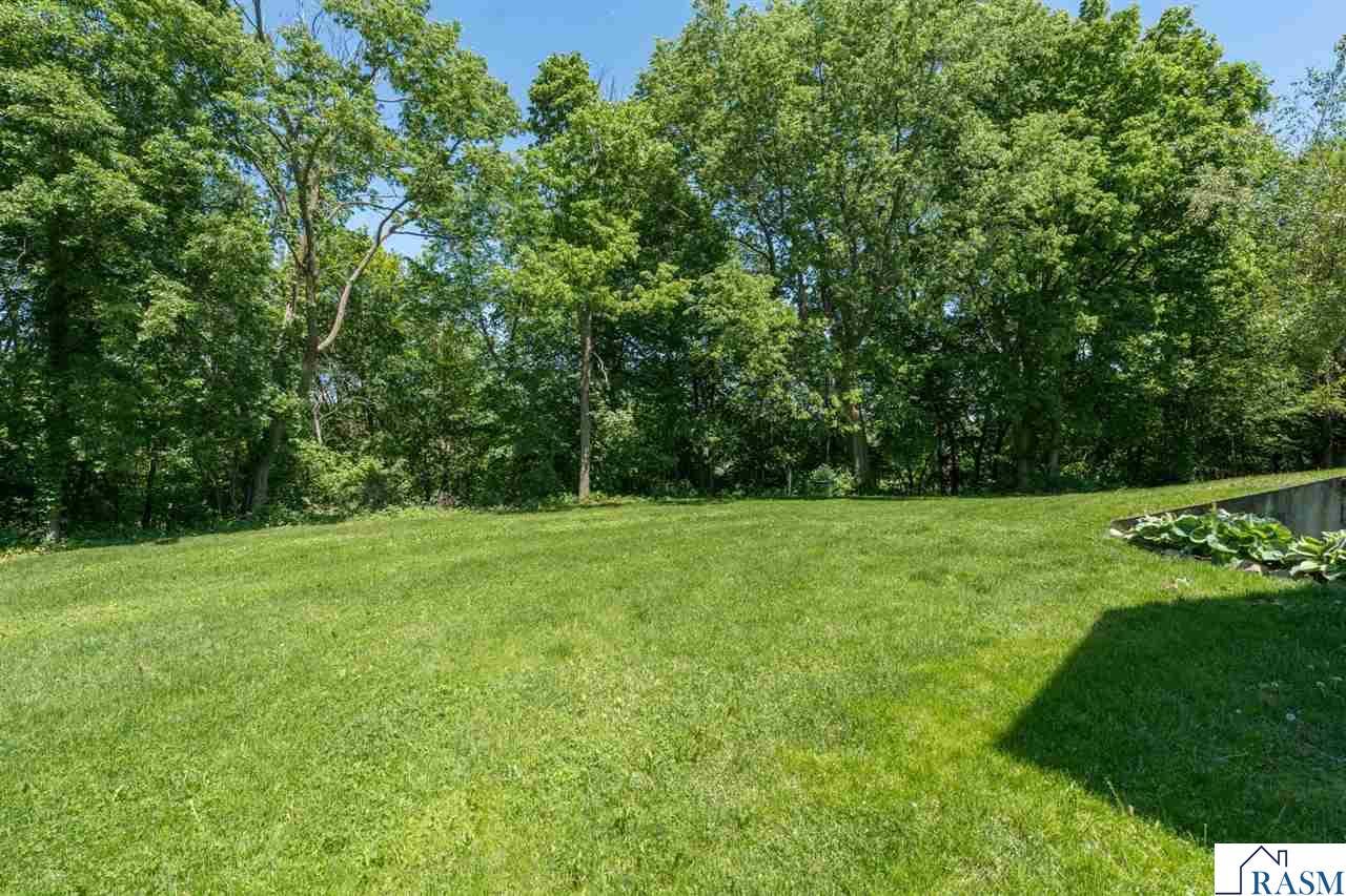 75 Telemark Drive, Mankato, MN 56001