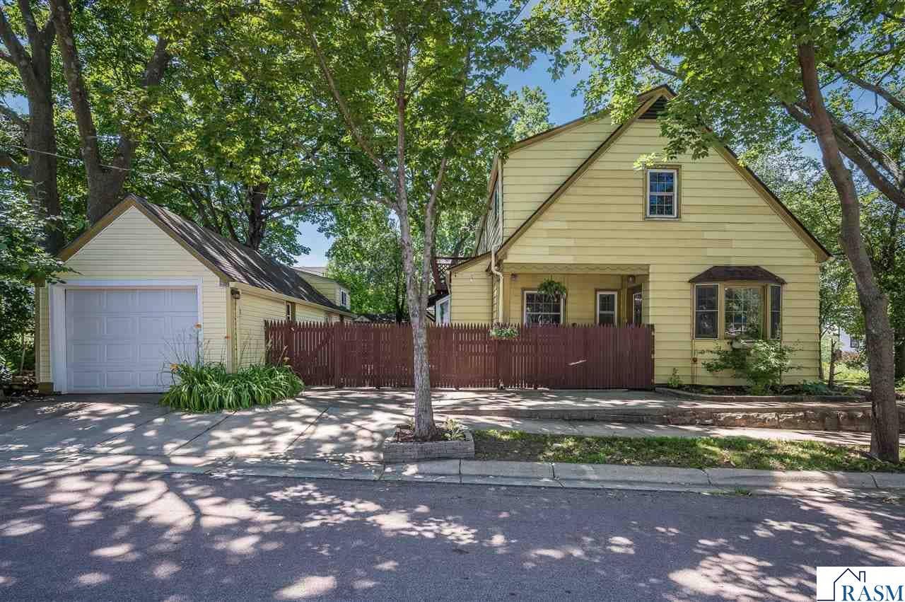 115 Bradley Street, Mankato, MN 56001