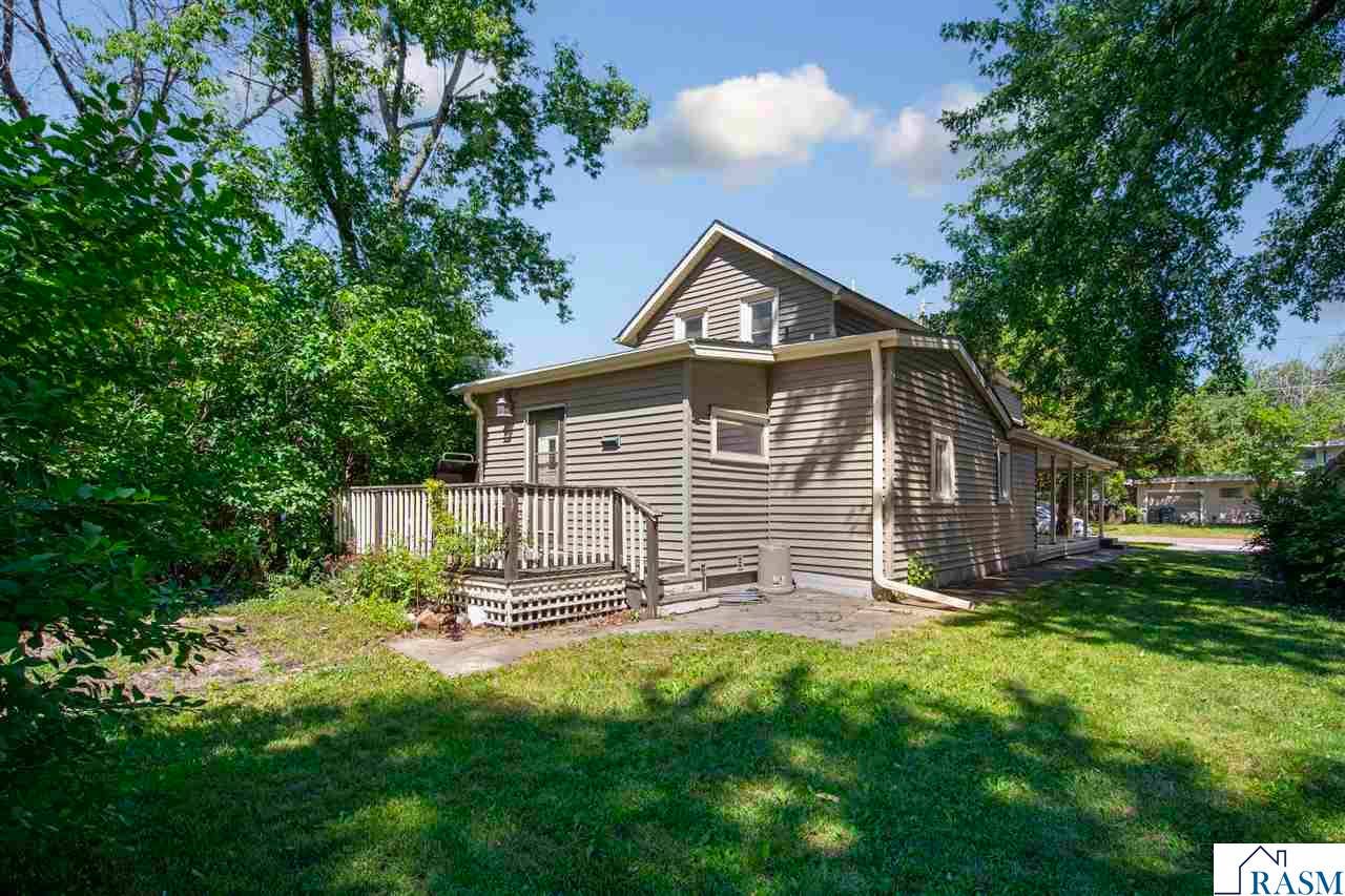 1518 4th Avenue, Mankato, MN 56001