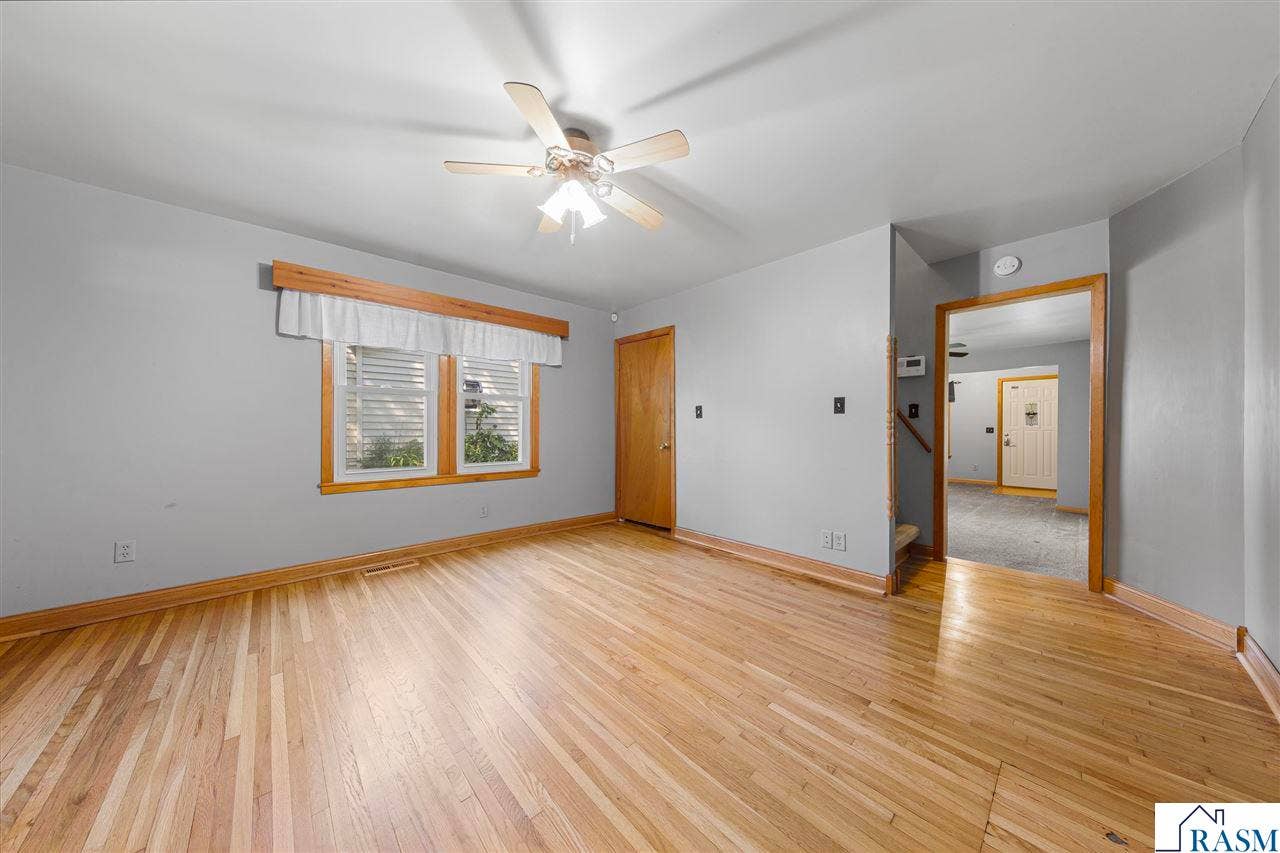 1518 4th Avenue, Mankato, MN 56001
