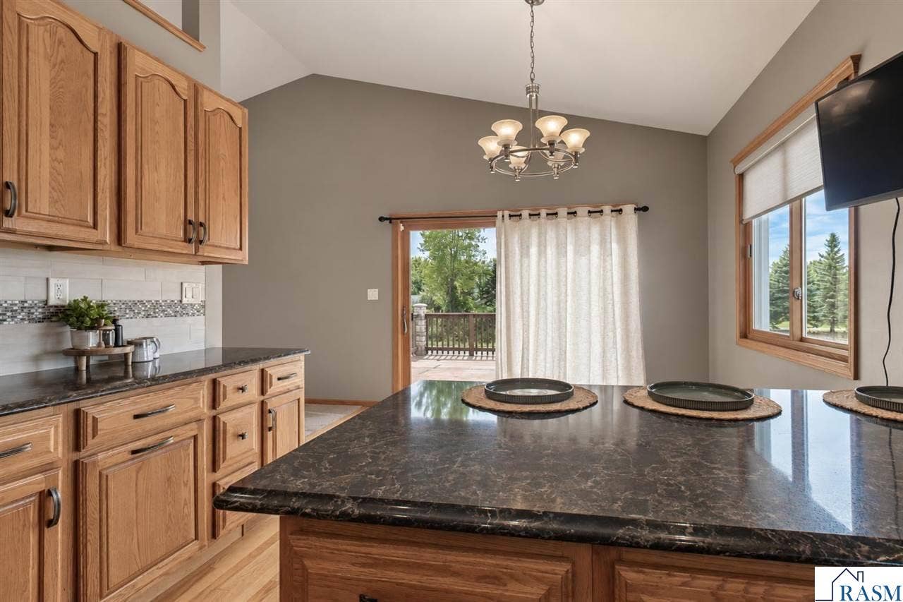 109 Cougar Drive, Mankato, MN 56001