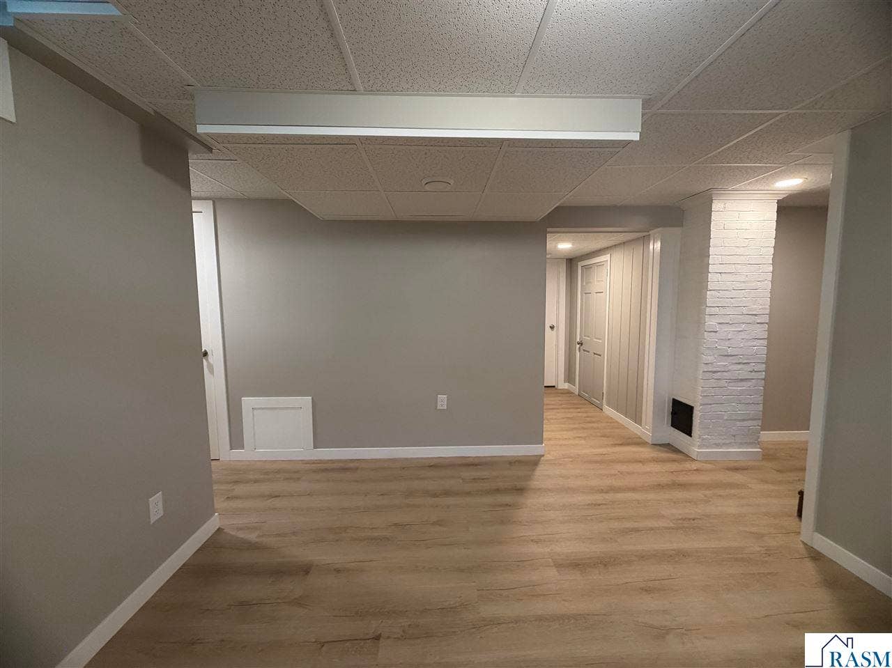 1219 E Main Street, Mankato, MN 56001