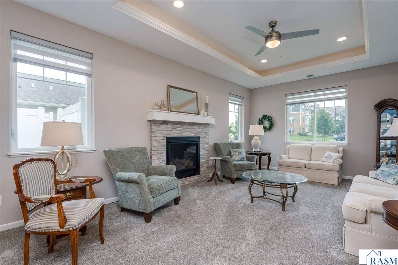 3118 Prairie Rose Drive, Mankato, MN 56001