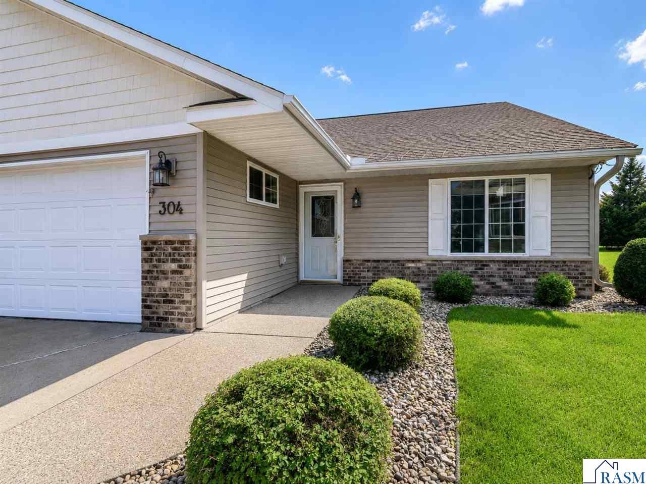 304 Quail Path, Mankato, MN 56001