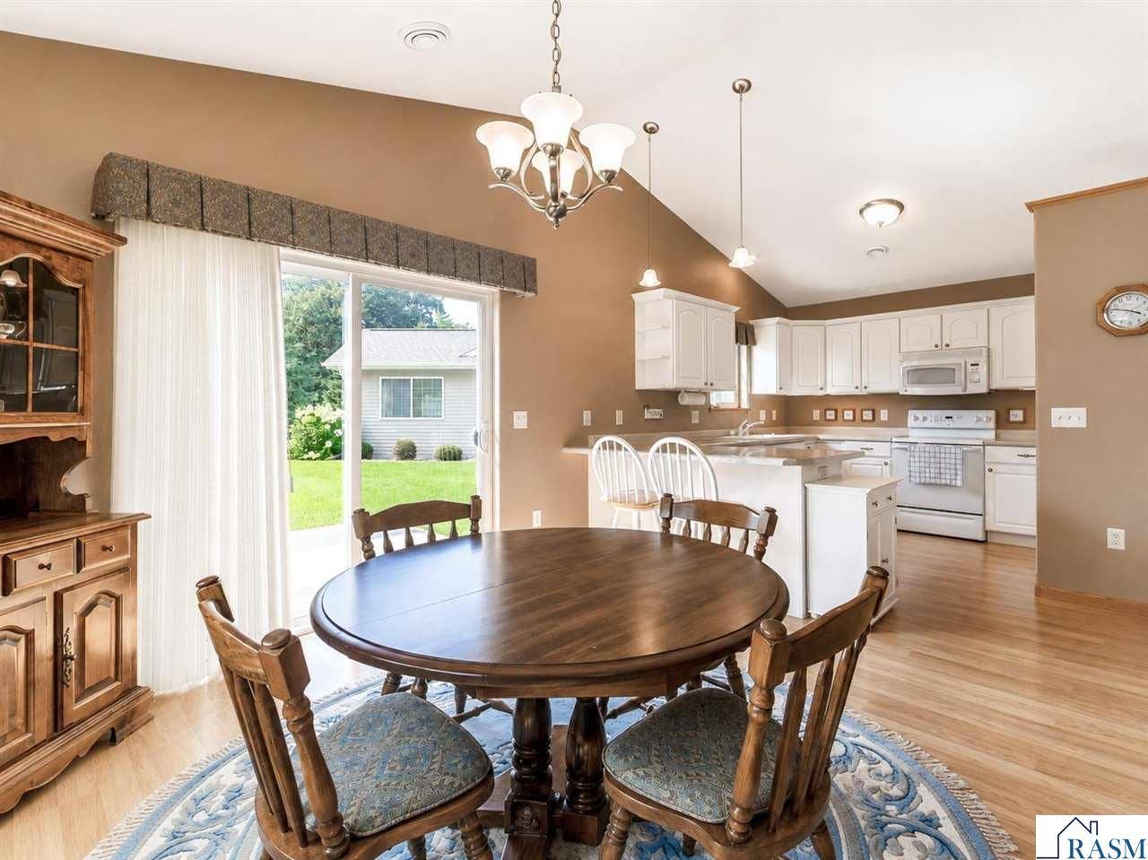 304 Quail Path, Mankato, MN 56001