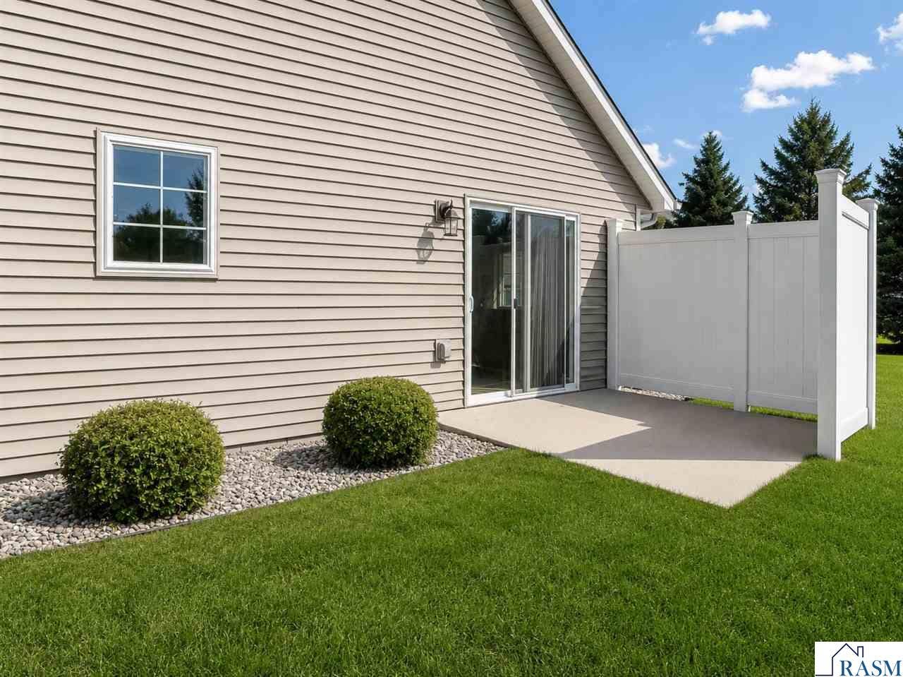 304 Quail Path, Mankato, MN 56001