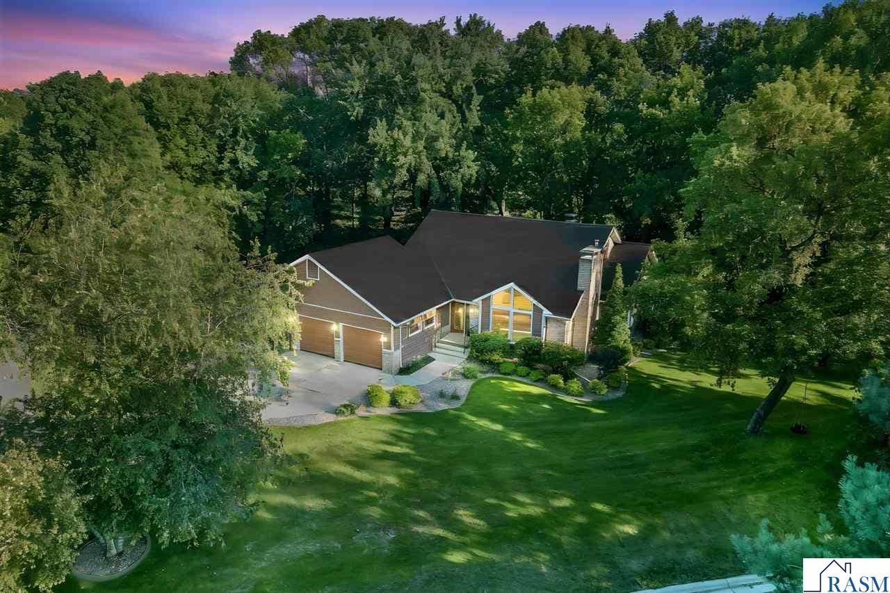 200 Greenwood Drive, Mankato, MN 56001