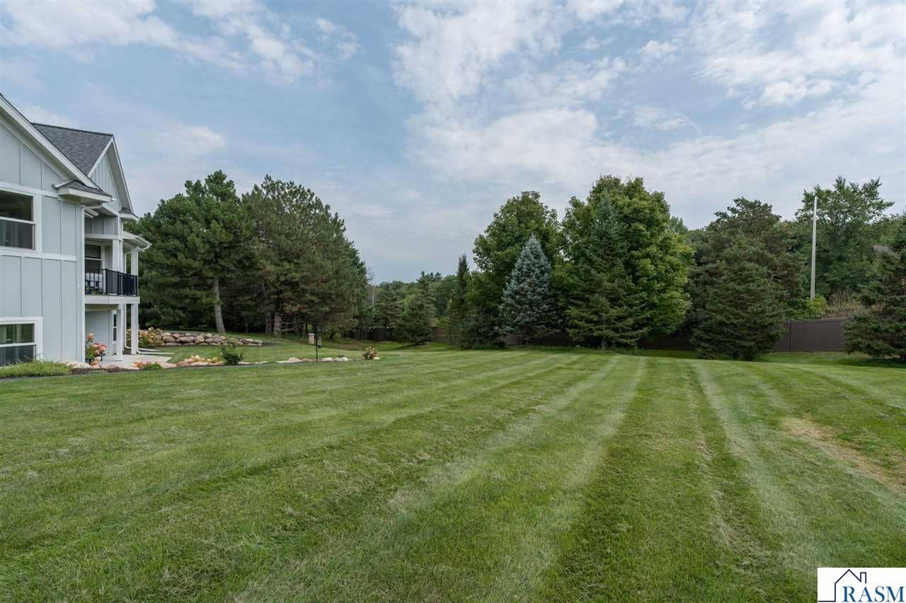 1005 Applewood Court, Mankato, MN 56001