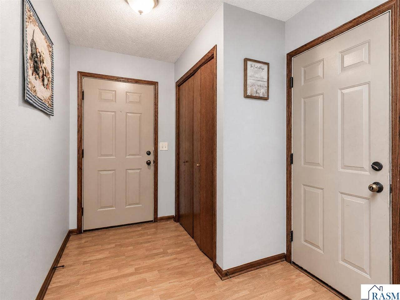 100 Olympic Court, Mankato, MN 56001