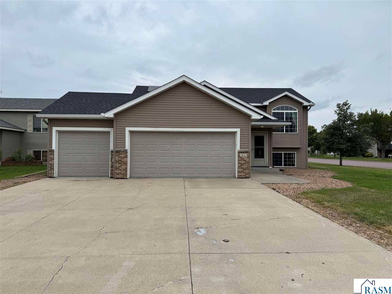 100 Olympic Court, Mankato, MN 56001