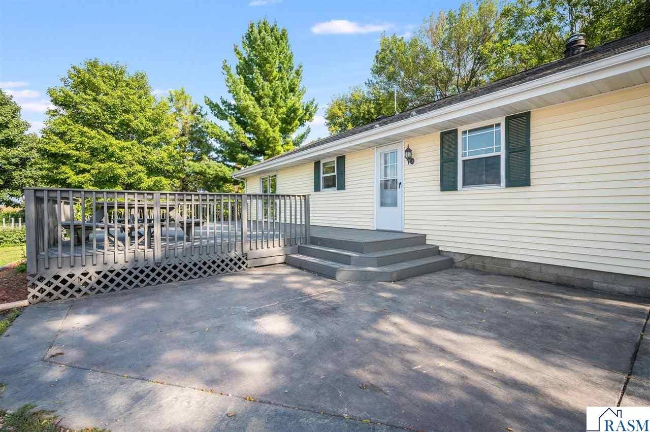30452 390th Street, Le Sueur, MN 56058