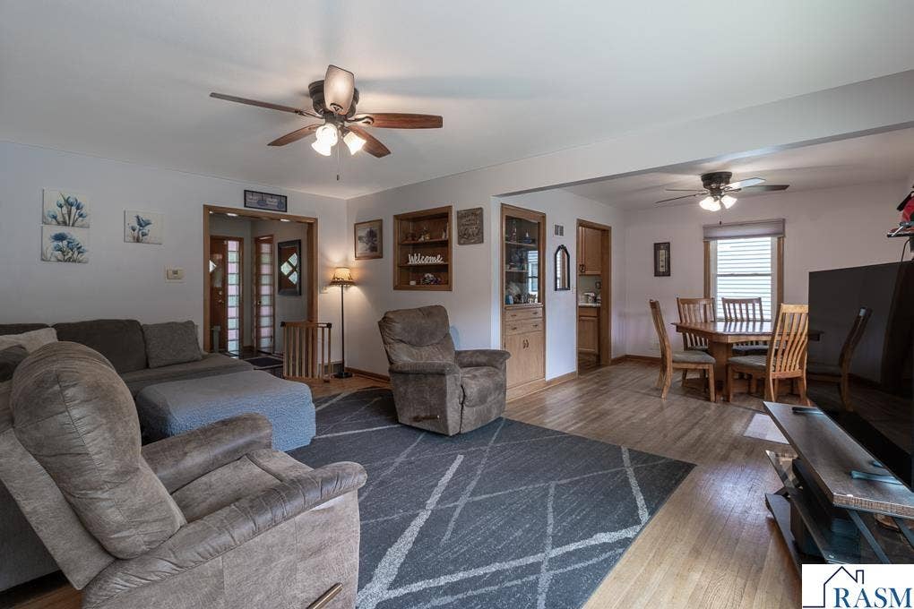 227 Westwood Drive, Mankato, MN 56001