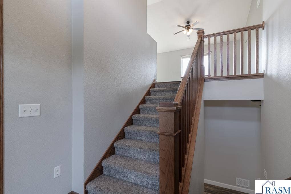 720 Mulligan Street, Mankato, MN 56001