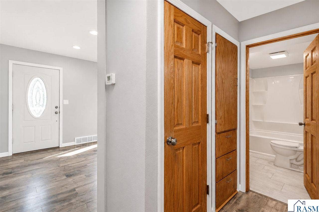 1424 Fair Street, Mankato, MN 56000-1
