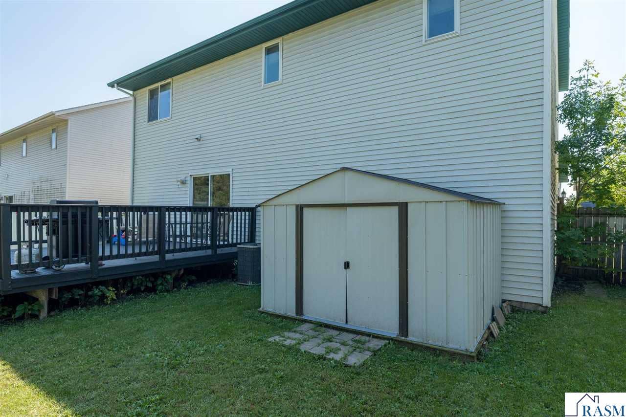 144 Savannah Court, Mankato, MN 56001