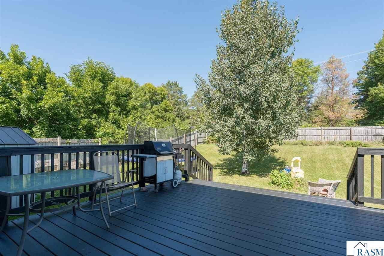 144 Savannah Court, Mankato, MN 56001