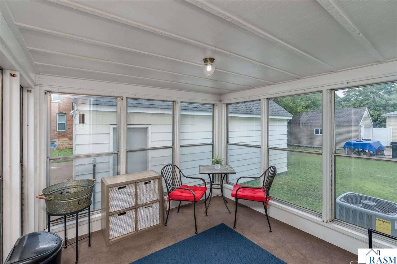 1204 N 4th Street, Mankato, MN 56001