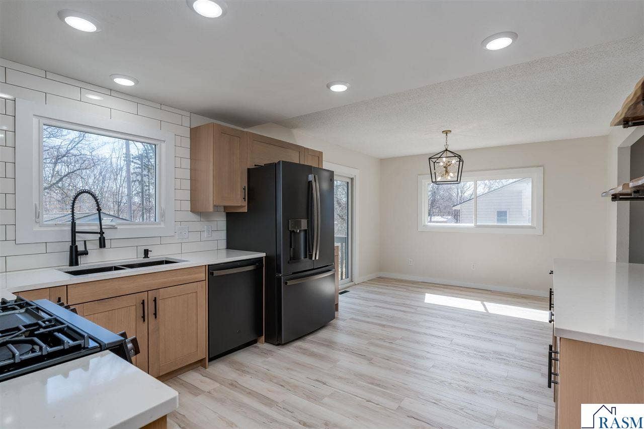 7 Dellview Lane, Mankato, MN 56001
